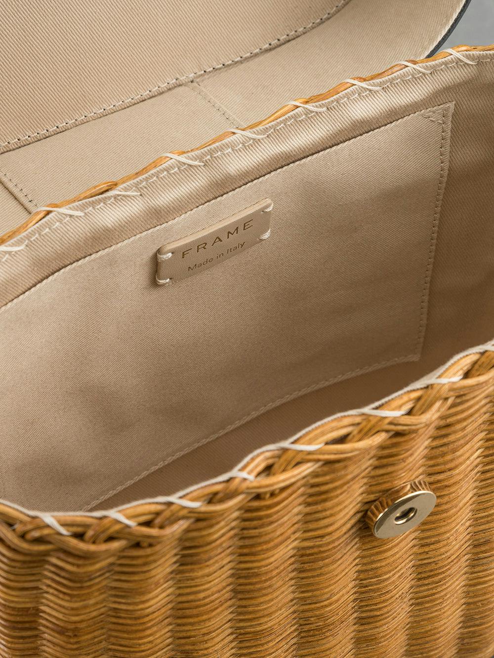 bag inside detail view